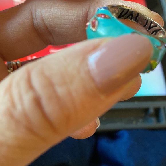 A Groovy Kinda Ring! With rhinestones & crystals SIZE 6 Looks new in turquoise - Picture 8 of 8